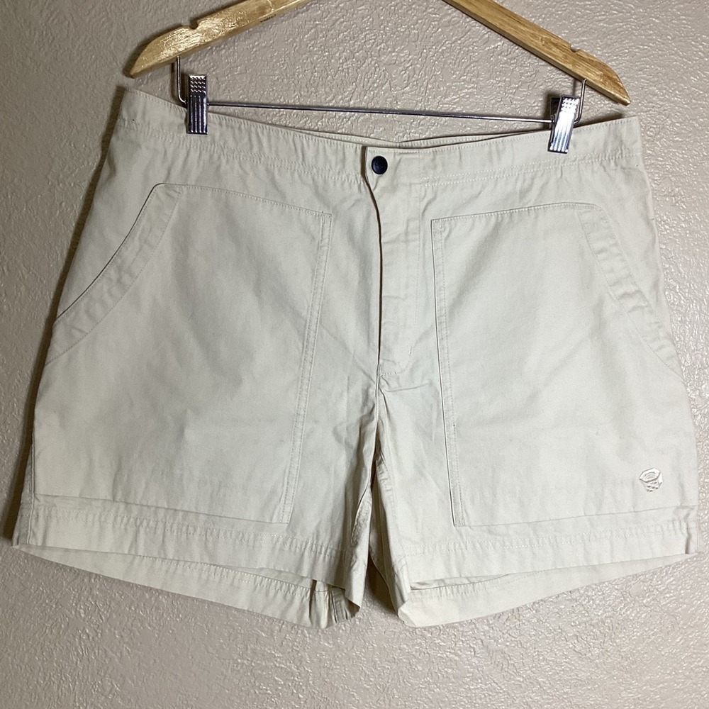 Mountain Hardwear Junket Short Women's 12 Beige Cotton Hiking Utility Shorts